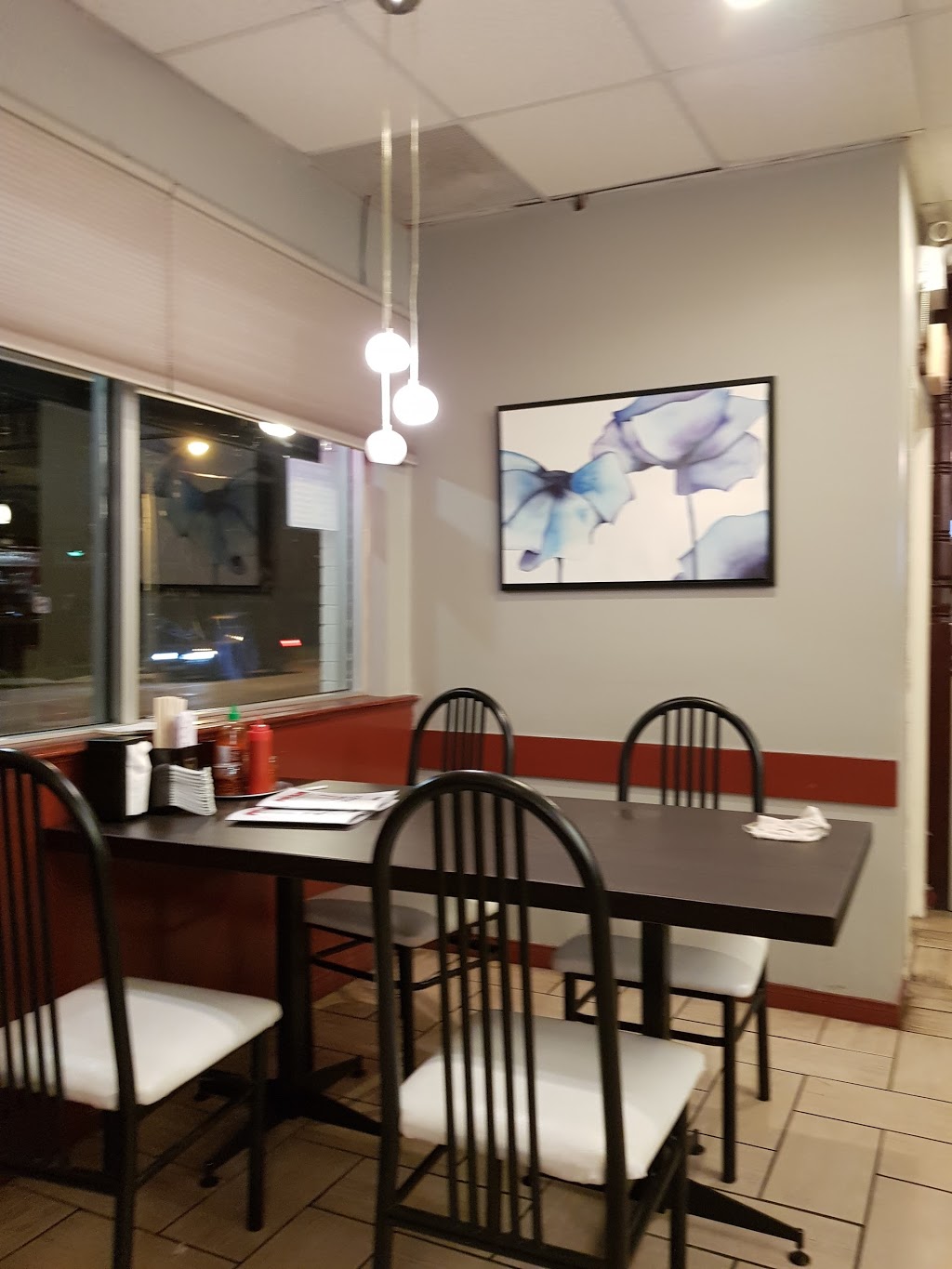 Pho Ngon | 55 St Paul St W, St. Catharines, ON L2S 2C4, Canada | Phone: (905) 397-8360