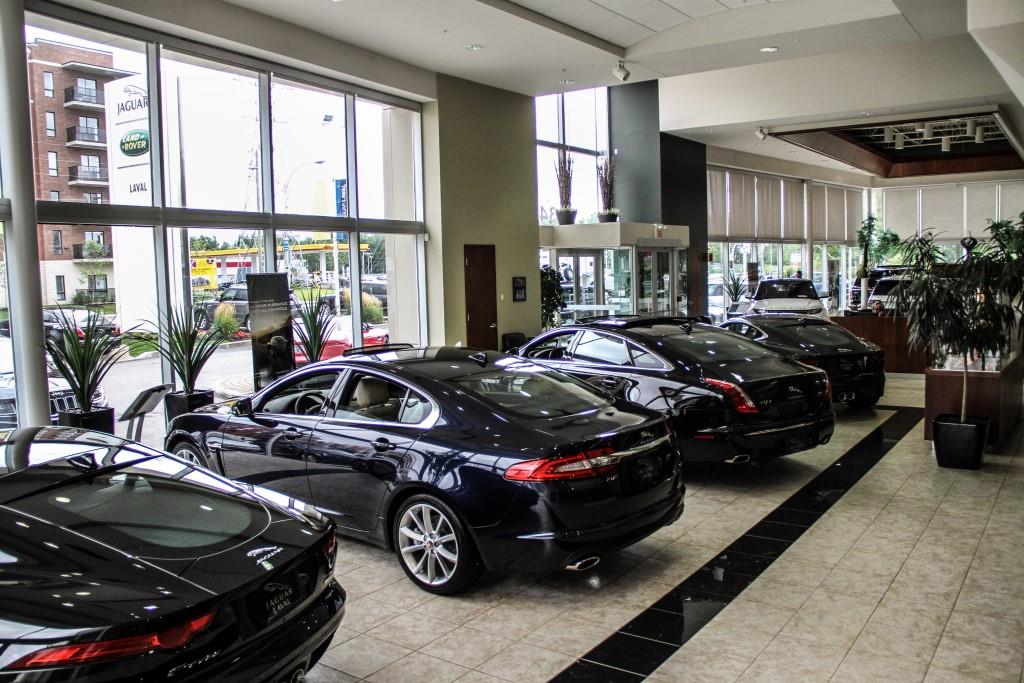 Jaguar Laval | 3475 Boulevard le Carrefour, Laval, QC H7T 3A3, Canada | Phone: (450) 688-1880