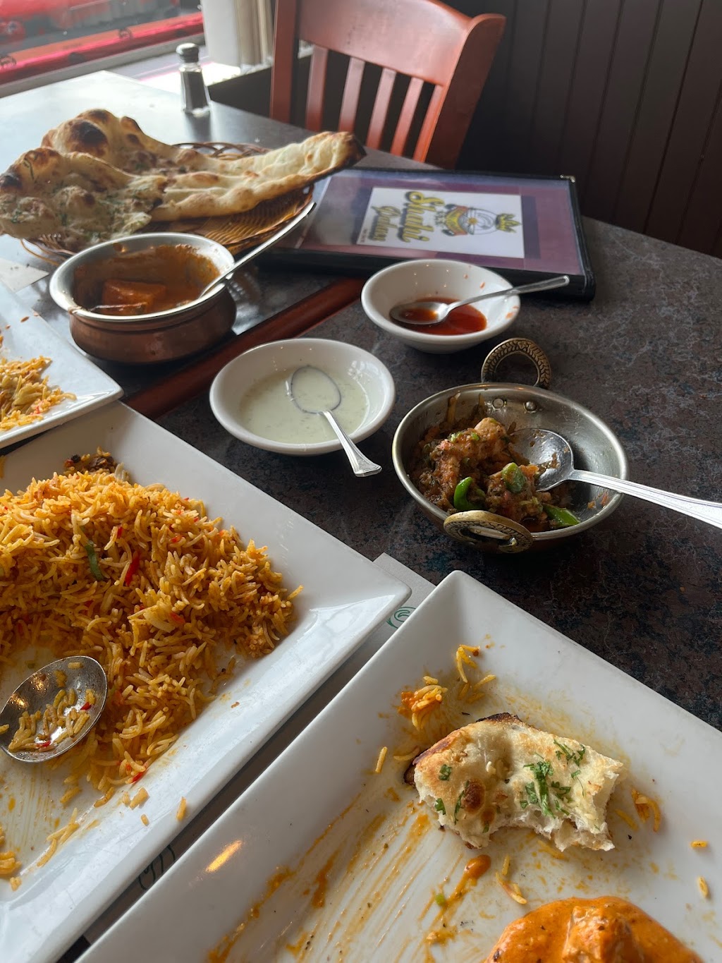 Shahi Palace Restaurant | 4773 Bd des Sources, Pierrefonds, QC H8Y 3C6, Canada | Phone: (514) 685-0000