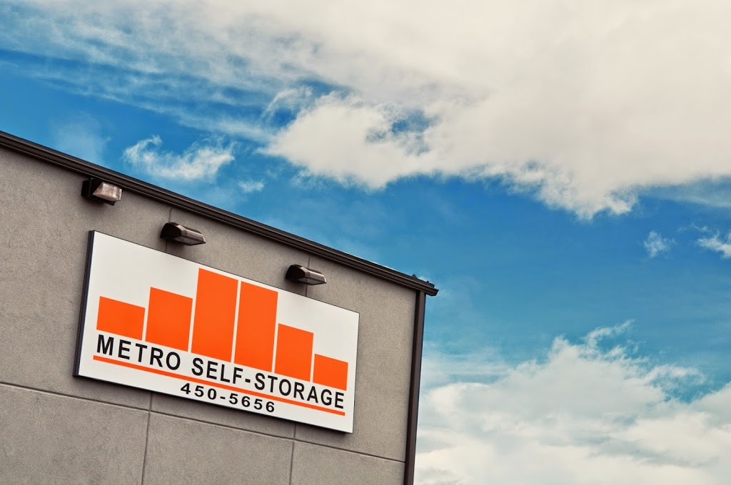 Metro Self Storage | 201 Joseph Zatzman Dr, Dartmouth, NS B3B 1R5, Canada | Phone: (902) 593-1107