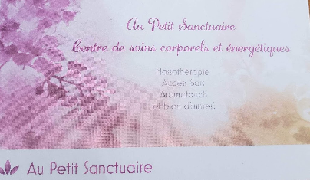 Au petit sanctuaire | 242 Rue Bernier E, Québec, QC G2M 1K7, Canada | Phone: (418) 609-5787