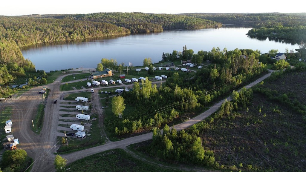 Camping - Relais motoneige du Lac des Coudes | 2092 Rang St Joseph N, Girardville, QC G0W 1R0, Canada | Phone: (418) 258-1021