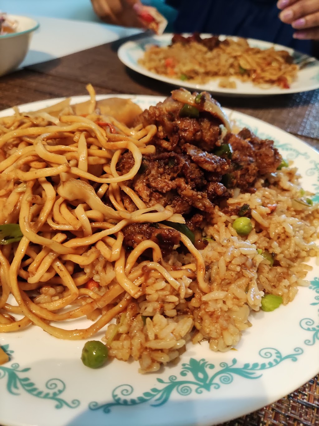 China Garden Restaurant | 7071 Airport Rd, Mississauga, ON L4T 4J3, Canada | Phone: (905) 678-1678