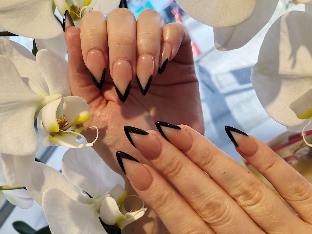 Envy Nails | 1468 Johnston Rd, White Rock, BC V4B 3Z5, Canada | Phone: (604) 531-4488