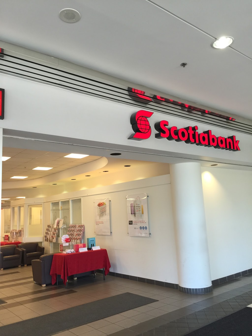 Scotiabank | 650 W 41st Ave, Vancouver, BC V5Z 2M9, Canada | Phone: (604) 668-3732