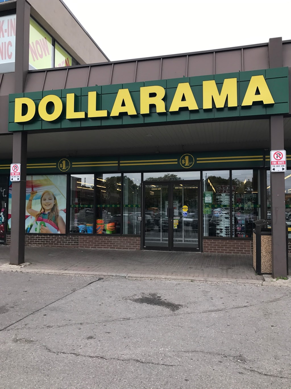 Dollarama | Warden Sheppard Plaza, 3311 Sheppard Ave E, Scarborough, ON M1T 3K2, Canada | Phone: (416) 756-2744