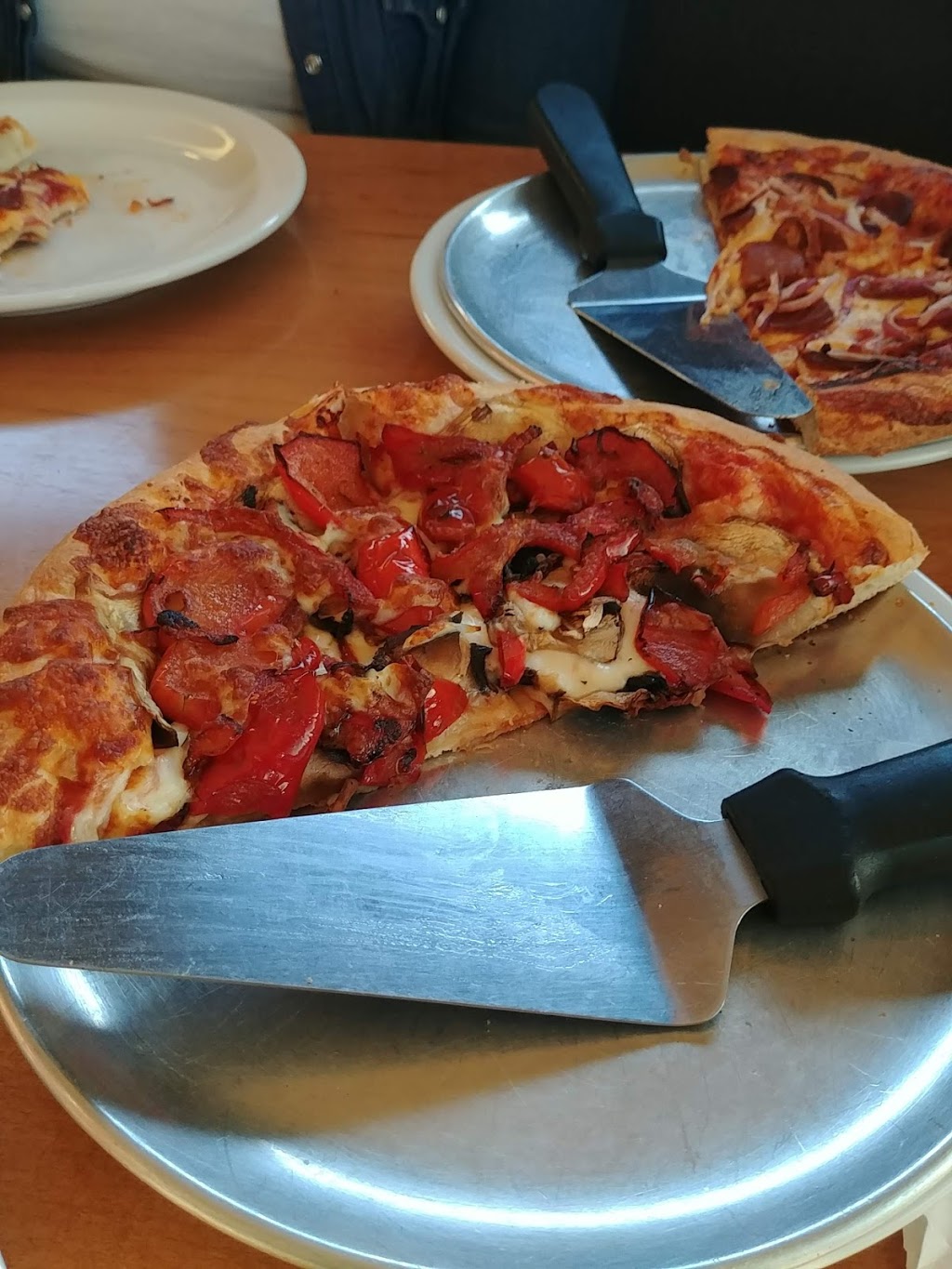 Shokas Pizza Co. | 580 Murphy Rd Unit A, Sarnia, ON N7S 5V4, Canada | Phone: (519) 332-2828