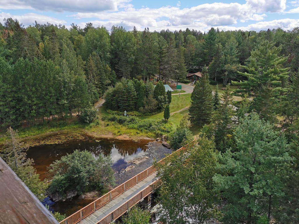 Parc des Chutes-de-la-Petite-Rivière-Bostonnais | 3701 Boulevard Ducharme, La Tuque, QC G9X 4T4, Canada | Phone: (819) 523-5930