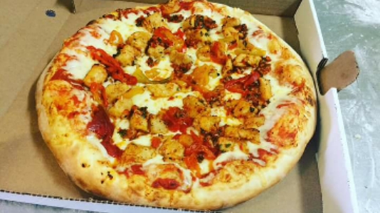 leonardo pizza | 9645 Chemin de Chambly, Saint-Hubert, QC J3Y 5K2, Canada | Phone: (450) 904-0844