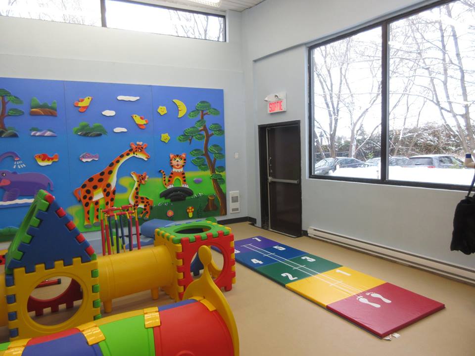 Academie Le Pas Principal inc | 681 Rue Principale, Laval, QC H7X 1E2, Canada | Phone: (514) 692-1370