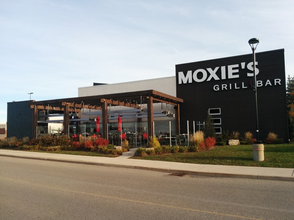 Moxies Grill & Bar | 75 Annagem Blvd, Mississauga, ON L5T 2Y3, Canada | Phone: (905) 276-9643
