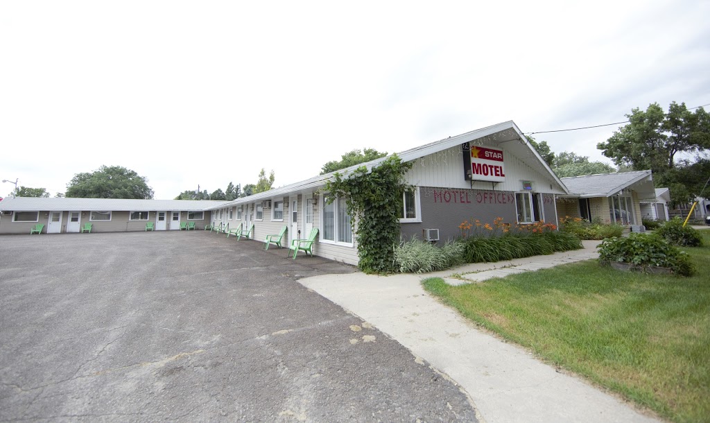 Star Motel | 212 1 St, Morden, MB R6M 1P4, Canada | Phone: (204) 822-4494