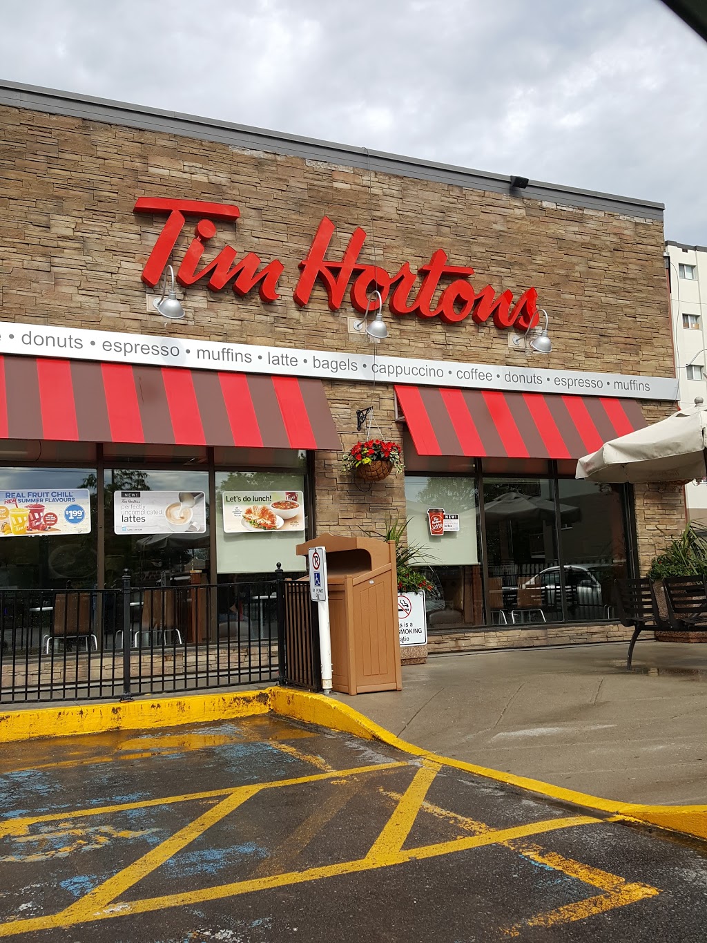 Tim Hortons | 1251 Simcoe St N, Oshawa, ON L1G 4X1, Canada | Phone: (905) 728-4404