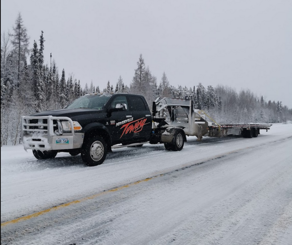 Niverville Towing | 810 Schultz Rd, Niverville, MB R0A 1E0, Canada | Phone: (204) 388-4442