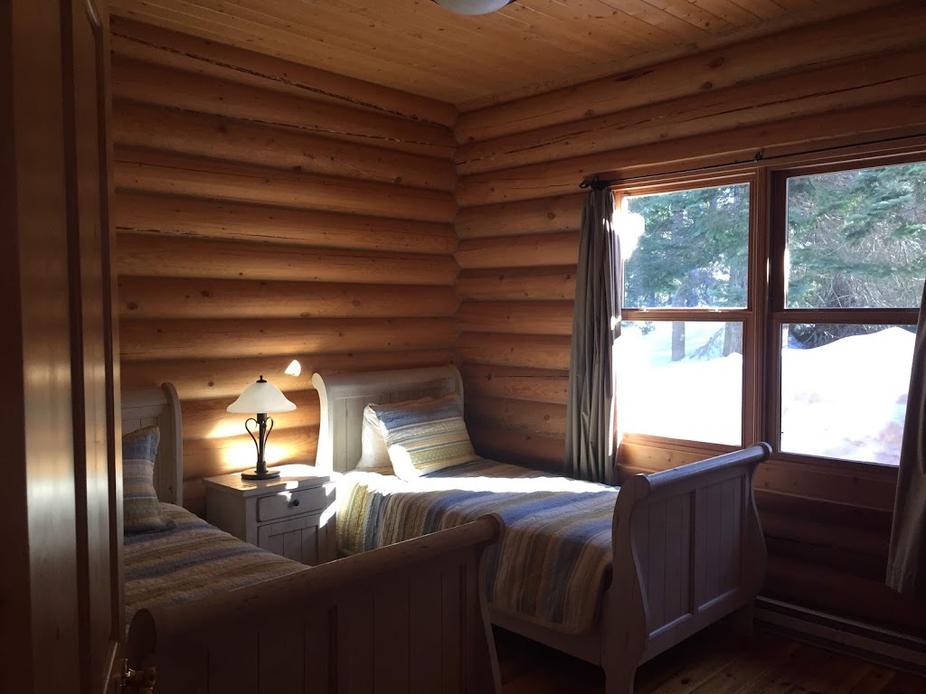 Fiddler Lake Resort - Chalet 7 | Mille-Isles, QC J0R 1A0, Canada