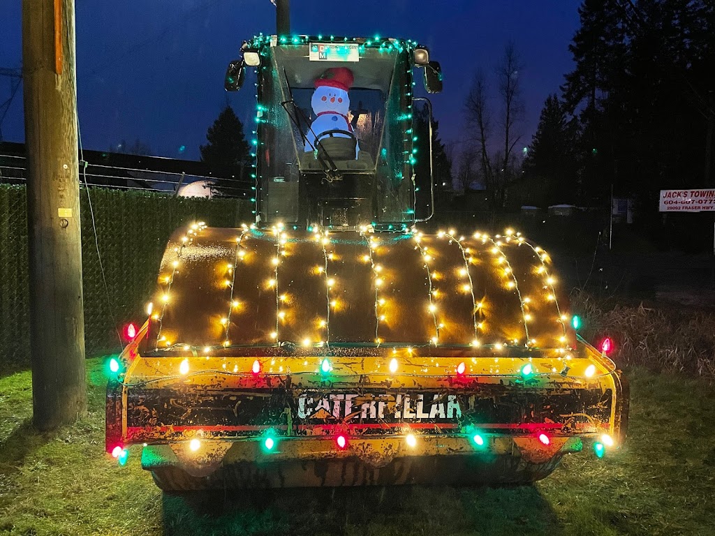 Fraser Valley Christmas Lights | 7345 Leary Crescent, Chilliwack, BC V2R 1K2, Canada | Phone: (604) 398-4970