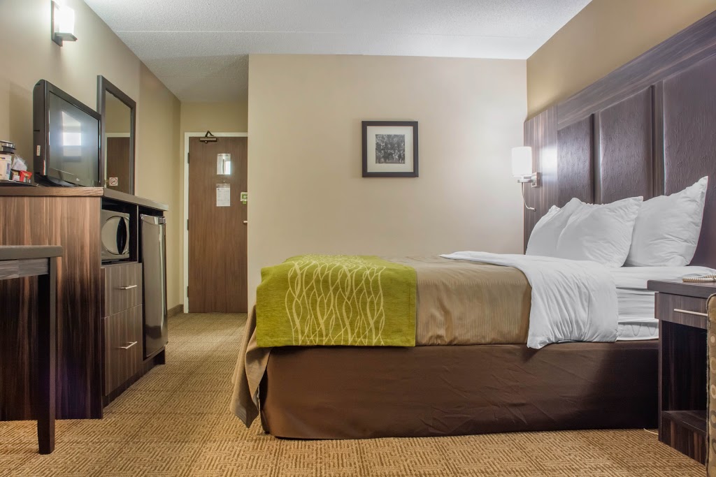 Comfort Inn | 2 Dunlop Dr, St. Catharines, ON L2R 1A2, Canada | Phone: (905) 687-8890