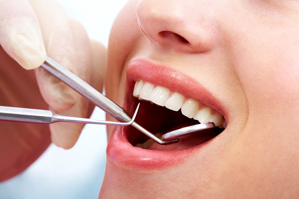 Merrickville Dentistry | 429 Main St E, Merrickville, ON K0G 1N0, Canada | Phone: (613) 269-3535