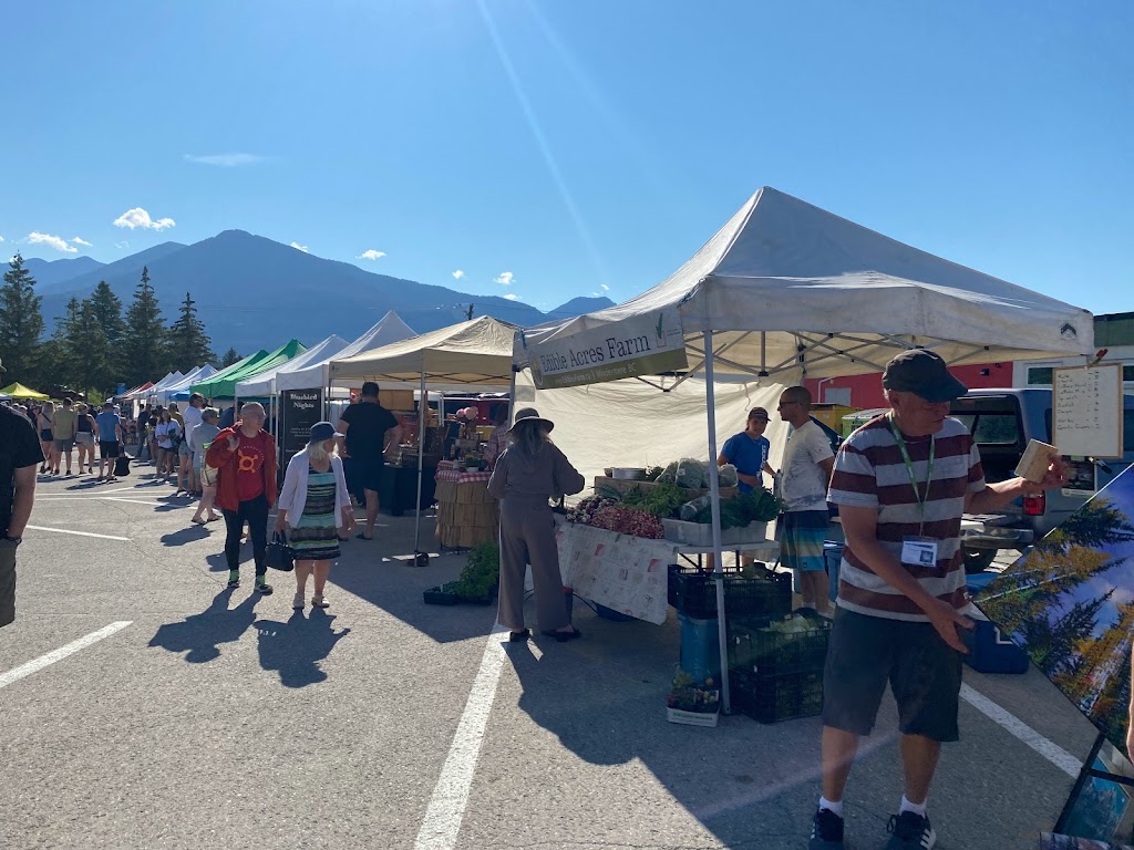 Farmers and Artists Market | 528 6th Ave, Invermere, BC V0A 1K0, Canada | Phone: (250) 342-6994