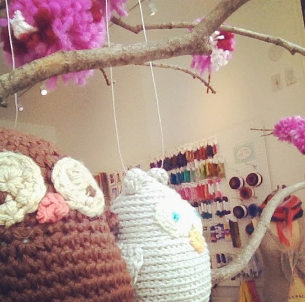 The Knit Cafe | 55 Roncesvalles Ave, Toronto, ON M6R 2K5, Canada | Phone: (416) 533-5648