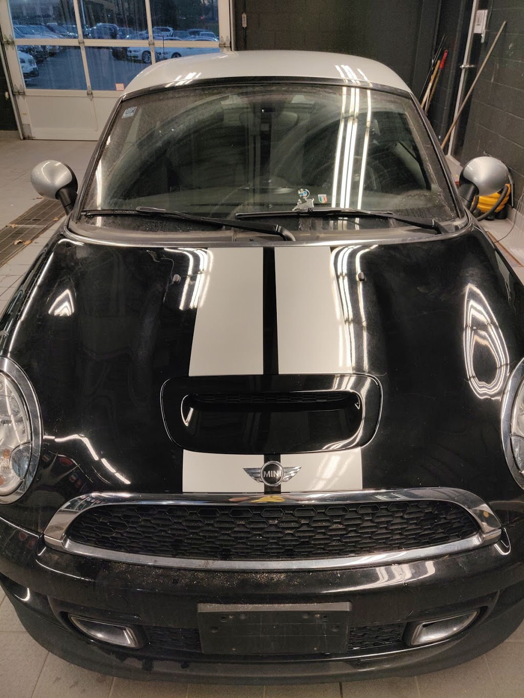 MINI Vaughan West | 55 Auto Park Cir, Woodbridge, ON L4L 8R1, Canada | Phone: (905) 856-1912