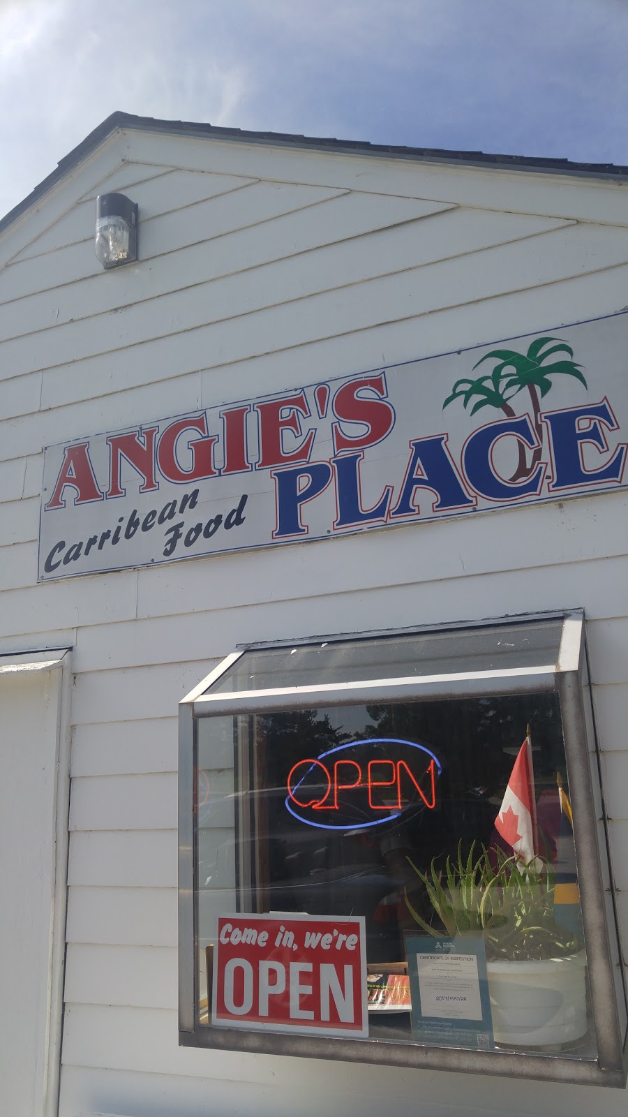Angies Place Canadian Caribbean Eatery | 5968 Nottawasaga 27/28 Sideroad, Stayner, ON L0M 1S0, Canada | Phone: (705) 428-0591