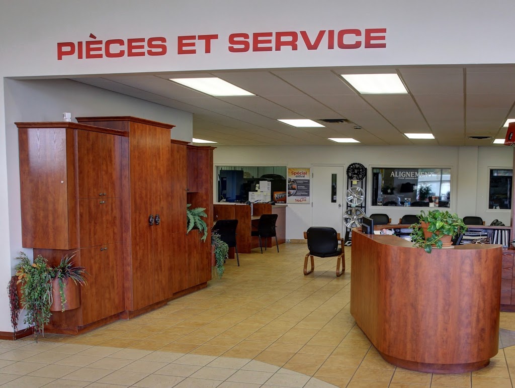 Shawinigan Chrysler | 10303 Boulevard des Hêtres, Shawinigan, QC G9N 4Y2, Canada | Phone: (819) 539-5457