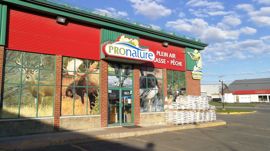 Pronature Alma | 951 Avenue du Pont N, Alma, QC G8B 7B6, Canada | Phone: (418) 662-2909