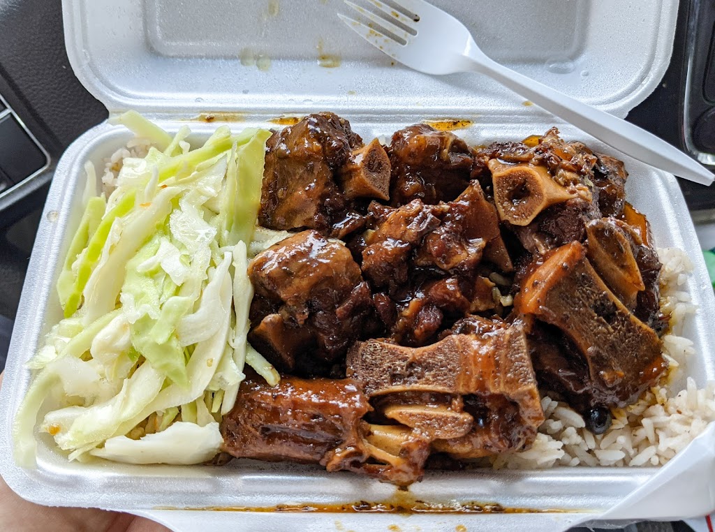 Randys Take-Out | 1569 Eglinton Ave W, York, ON M6E 2G9, Canada | Phone: (416) 781-5313