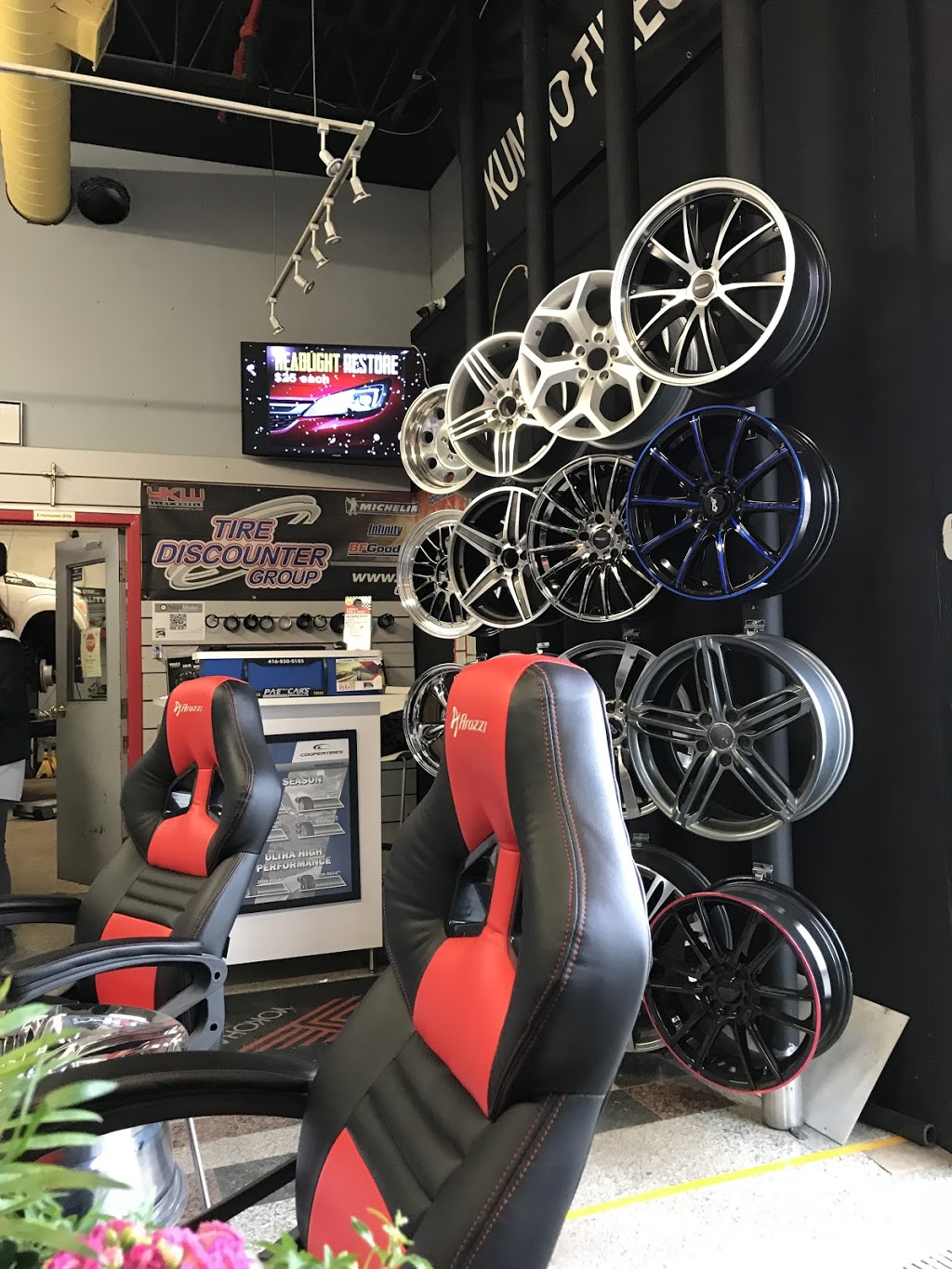 PAE TIRES TORONTO TIRE DISCOUNTER | 471 Garyray Dr #1, North York, ON M9L 1P9, Canada | Phone: (416) 850-8185