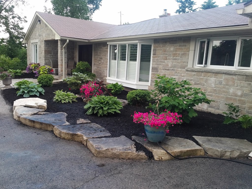 Martins 4 Seasons Property Maintenance & Landscaping | 599 Beaver Ct, Milton, ON L9T 4A8, Canada | Phone: (905) 208-7669