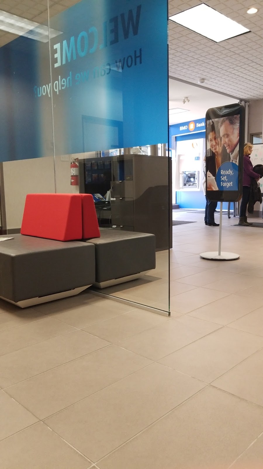 BMO Bank of Montreal | 360 Lacewood Dr, Halifax, NS B3S 1M7, Canada | Phone: (902) 421-3688