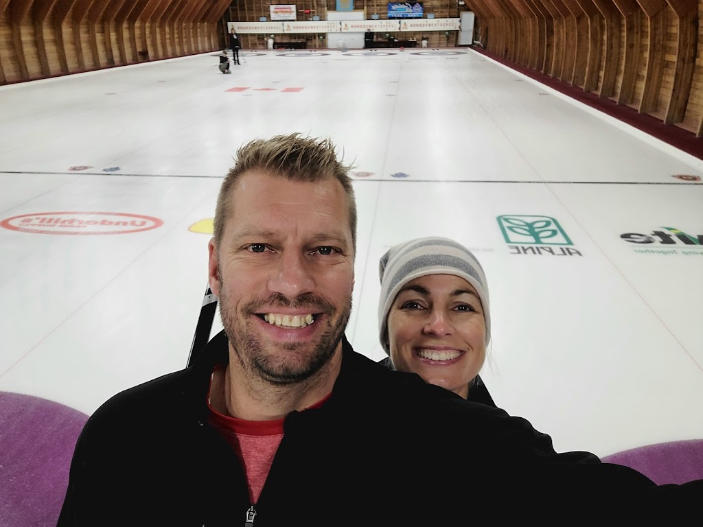 Norwich and District Curling Club | 17 Phebe St, Norwich, ON N0J 1P0, Canada | Phone: (519) 863-3932