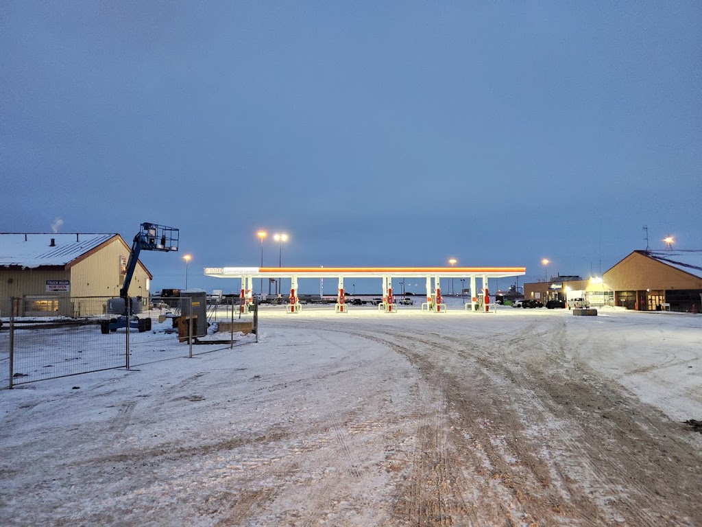 Sherwood Truck Stop | 28 Strathmoor Dr, Sherwood Park, AB T8H 2B6, Canada | Phone: (780) 297-0444