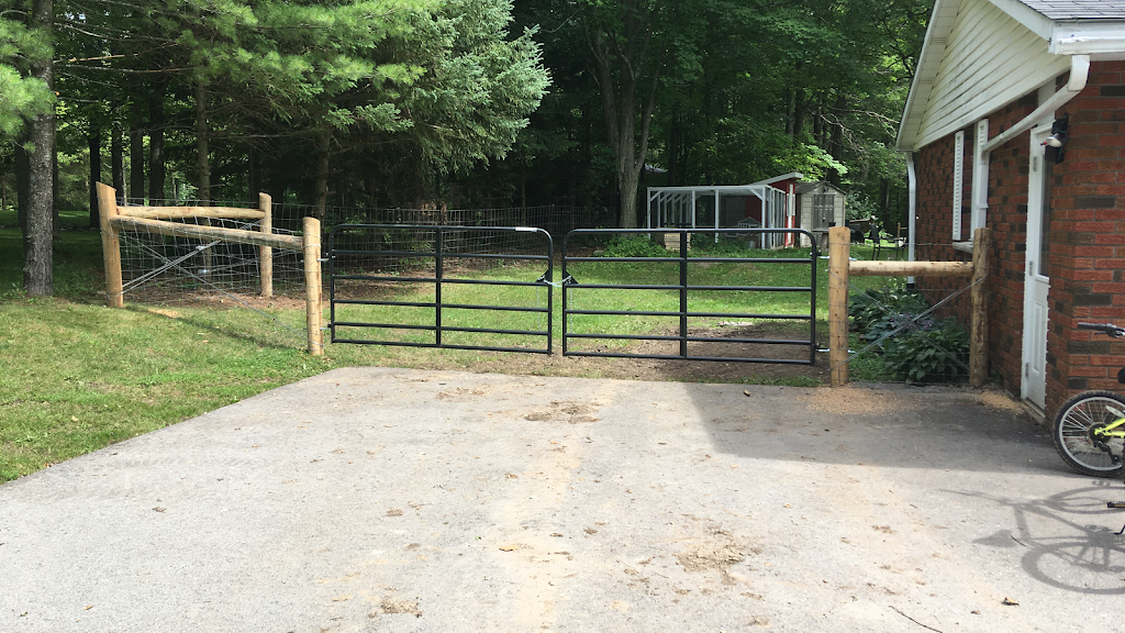 GATE Fence and Rail | 2157 Blezard Line, Indian River, ON K0L 2B0, Canada | Phone: (705) 760-0595