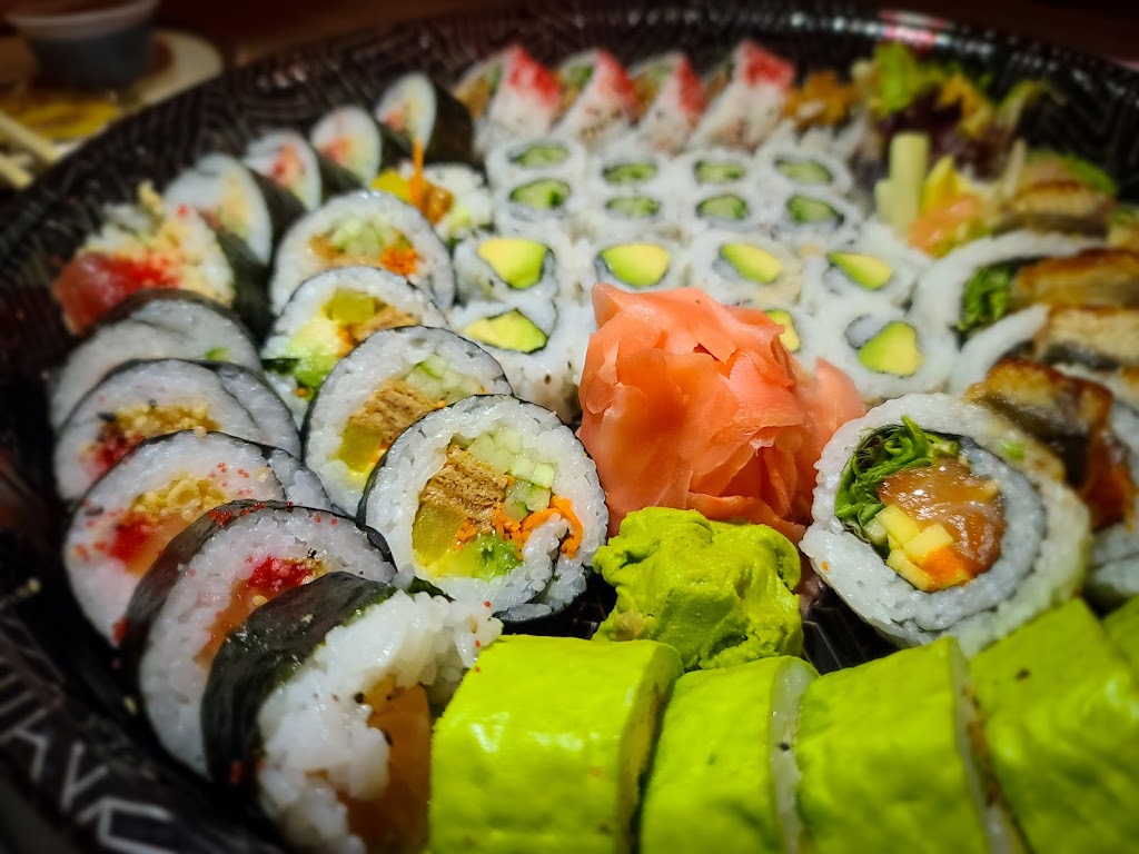 Boite Geisha Fusion Sushi | 1209 Avenue du Mont-Royal E, Montréal, QC H2J 1Y2, Canada | Phone: (514) 903-8118
