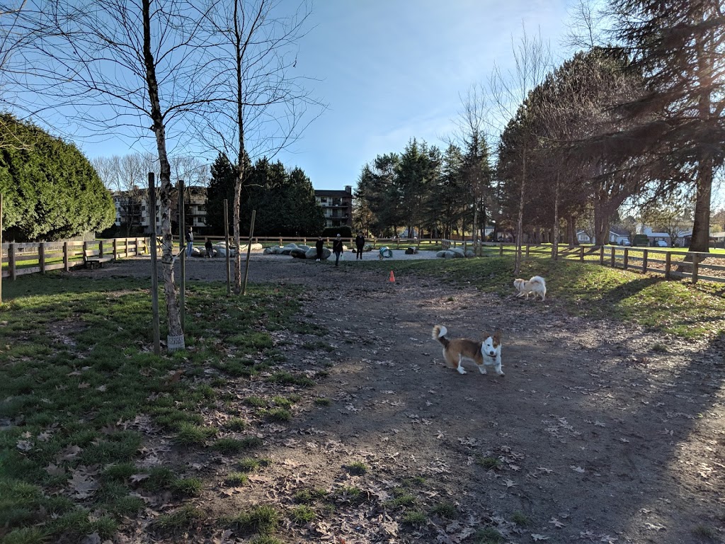 South Arm Dog Off Leash Area | 9206 S Arm Pl, Richmond, BC V7A 2E1, Canada