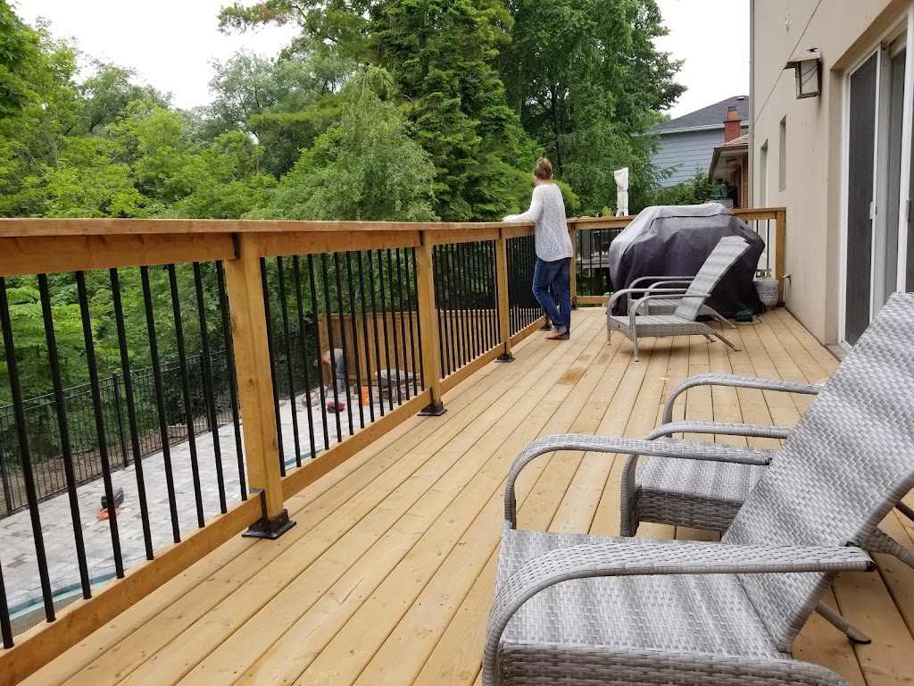 Scarborough Deck & Fence Builders | 116 Portsdown Rd, Scarborough, ON M1P 1V5, Canada | Phone: (416) 994-0843