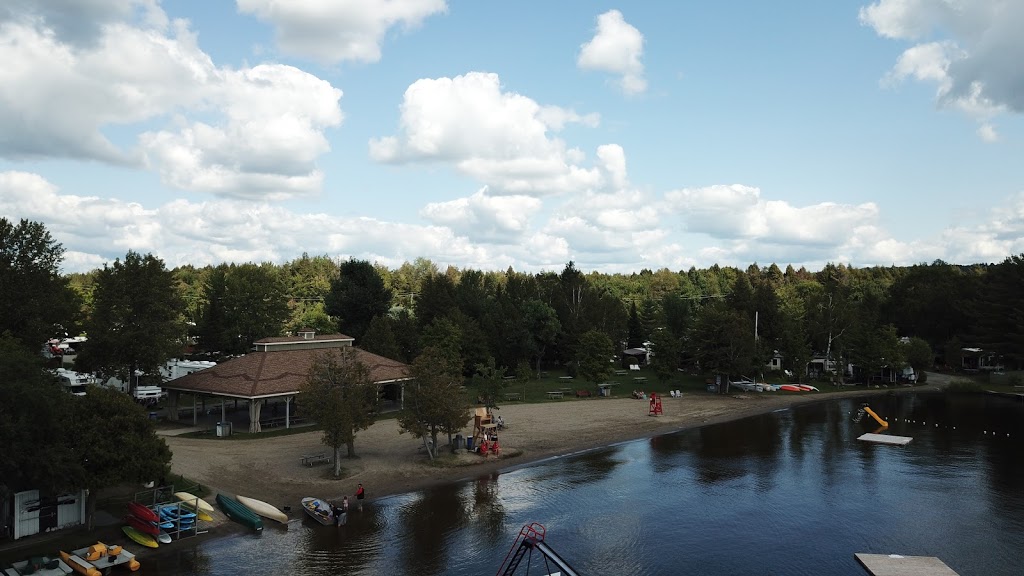 Camping Plage McKenzie | 842 QC-222, Racine, QC J0E 1Y0, Canada | Phone: (819) 846-2011