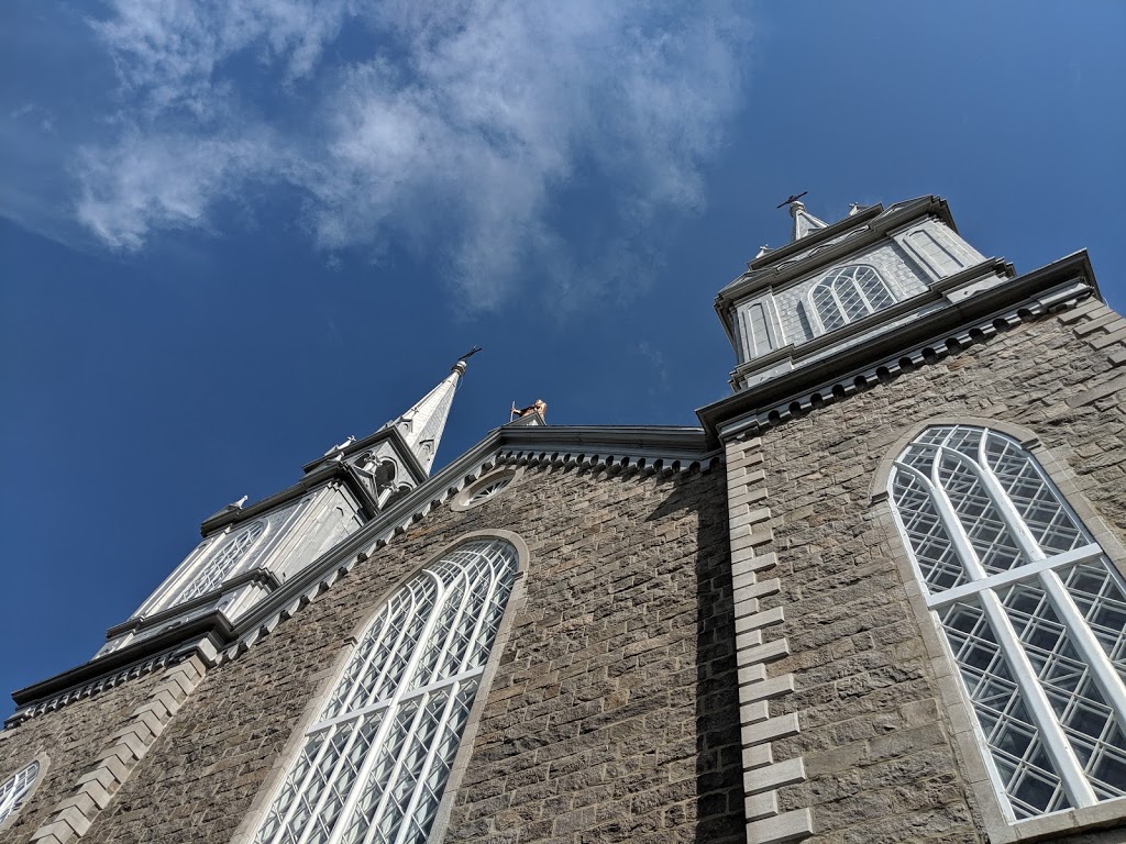 Église catholique Saint-Roch-des-Aulnaies | 974 Route de la Seigneurie, Saint-Roch-des-Aulnaies, QC G0R 4E0, Canada | Phone: (418) 354-2552