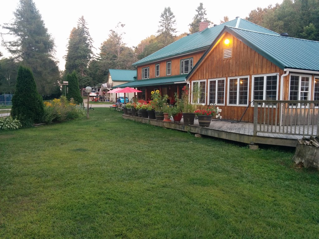 Caribou Lodge | 1200 Caribou Rd, Bracebridge, ON P1L 1X1, Canada | Phone: (705) 645-5634