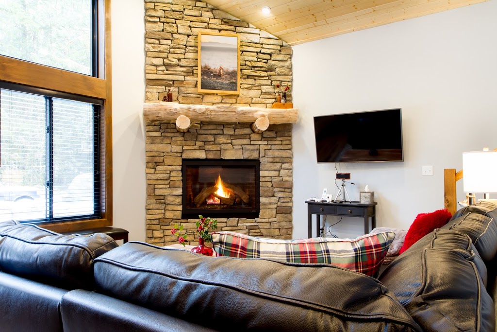 Luxury Getaways | 9989 Mt Baker Hwy, Deming, WA 98244, USA | Phone: (360) 398-9590