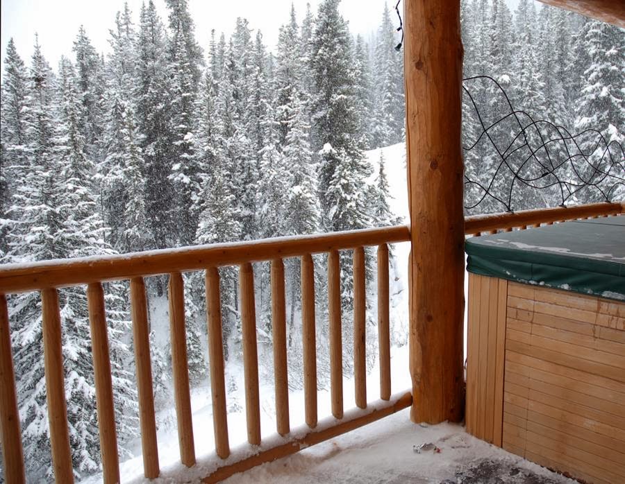 Pack Accommodations Ski Lodge | Penticton, BC V2A 8L7, Canada | Phone: (604) 864-1033