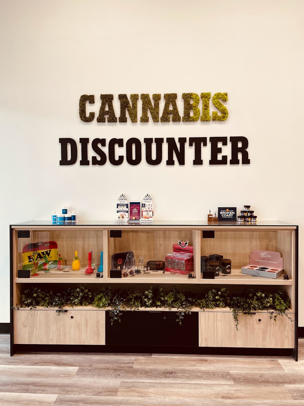 Cannabis Discounter Keswick | 17329 Hiller Rd SW, Edmonton, AB T6W 1A6, Canada | Phone: (825) 512-3877