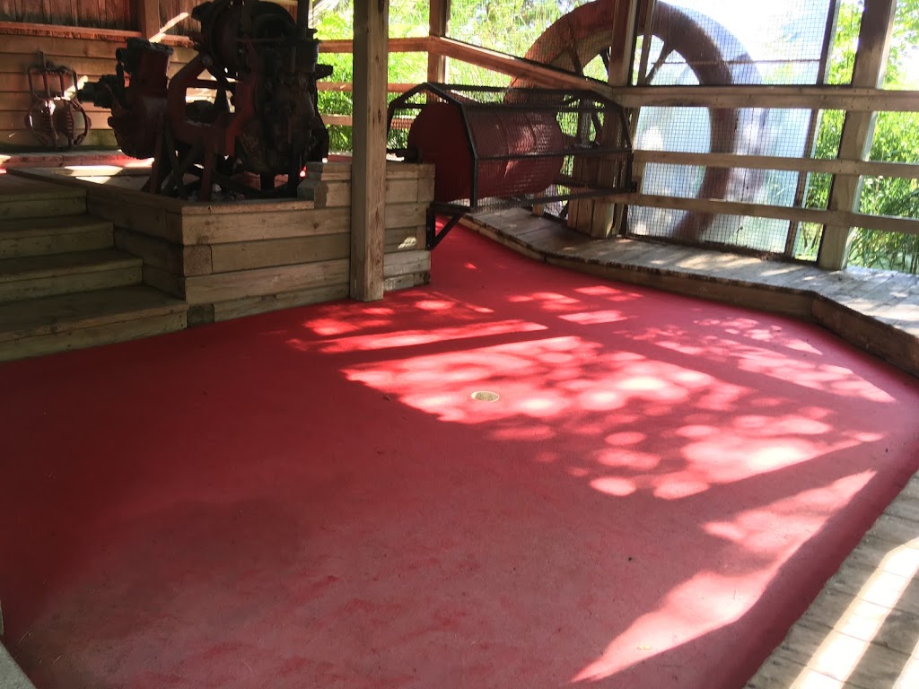 Cardinals Northern Adventure Mini Putt | 2740 ON-9, Kettleby, ON L0G 1J0, Canada | Phone: (905) 841-7378