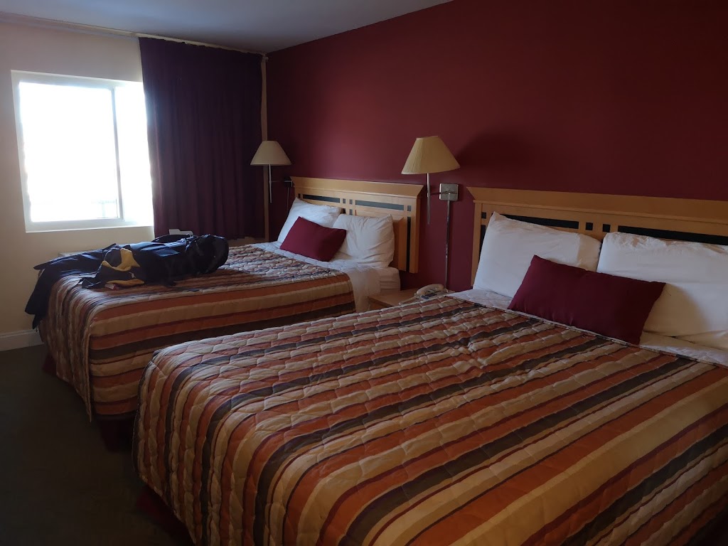 Sahara Courtyard Inn - Best Cheap Hotels & Motels in Penticton | 1048 Westminster Ave W, Penticton, BC V2A 1L5, Canada | Phone: (250) 492-7015