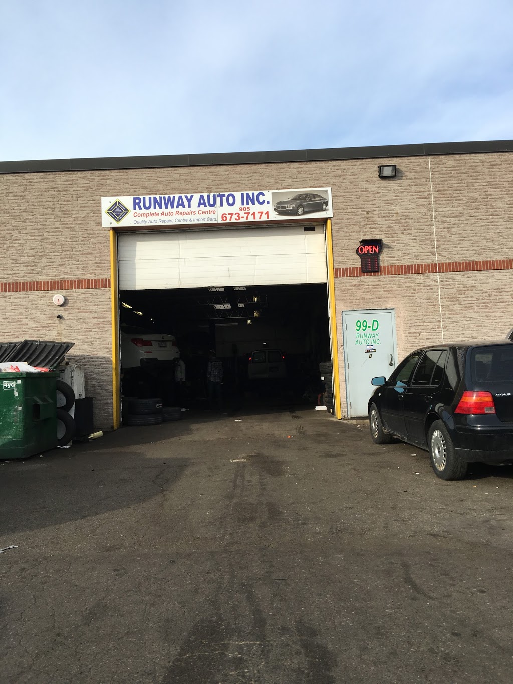 Runway Auto Collision & Repair Inc. | 99 West Dr, Brampton, ON L6T 2J6, Canada | Phone: (647) 888-9931