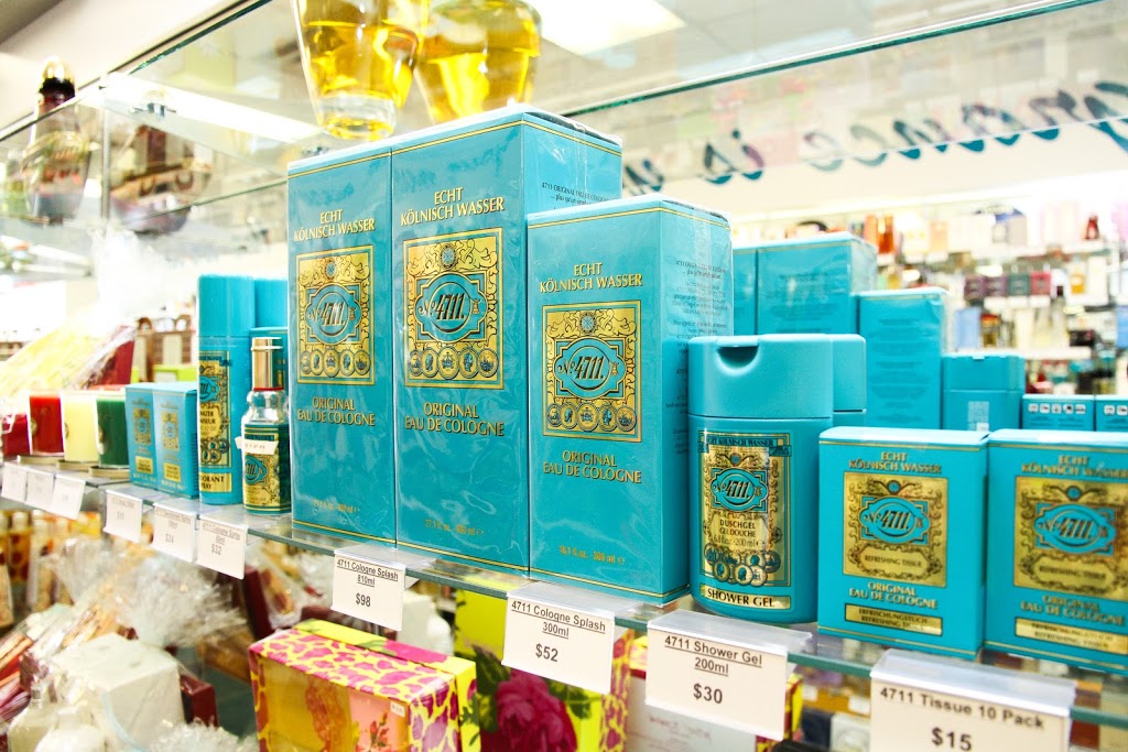 Perfume Paradise | 253 Vaughan St, Winnipeg, MB R3C 1T8, Canada | Phone: (204) 275-7493