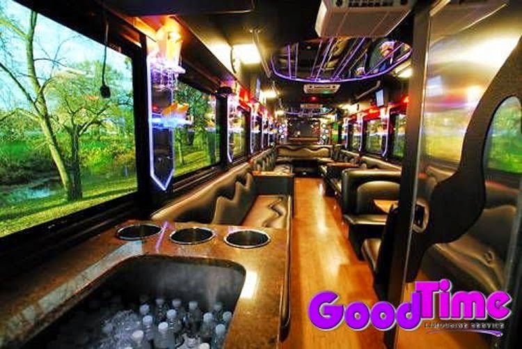 Goodtime Party Bus Limos | 1572 Queen St W, Brampton, ON L6X 0B1, Canada | Phone: (416) 450-2861