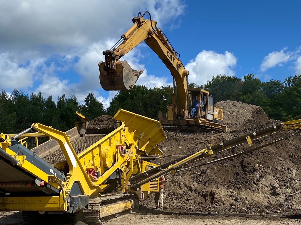 Hamilton Contracting Inc | 179 Forest Plain Rd, Oro-Medonte, ON L3V 0R4, Canada | Phone: (705) 833-2975